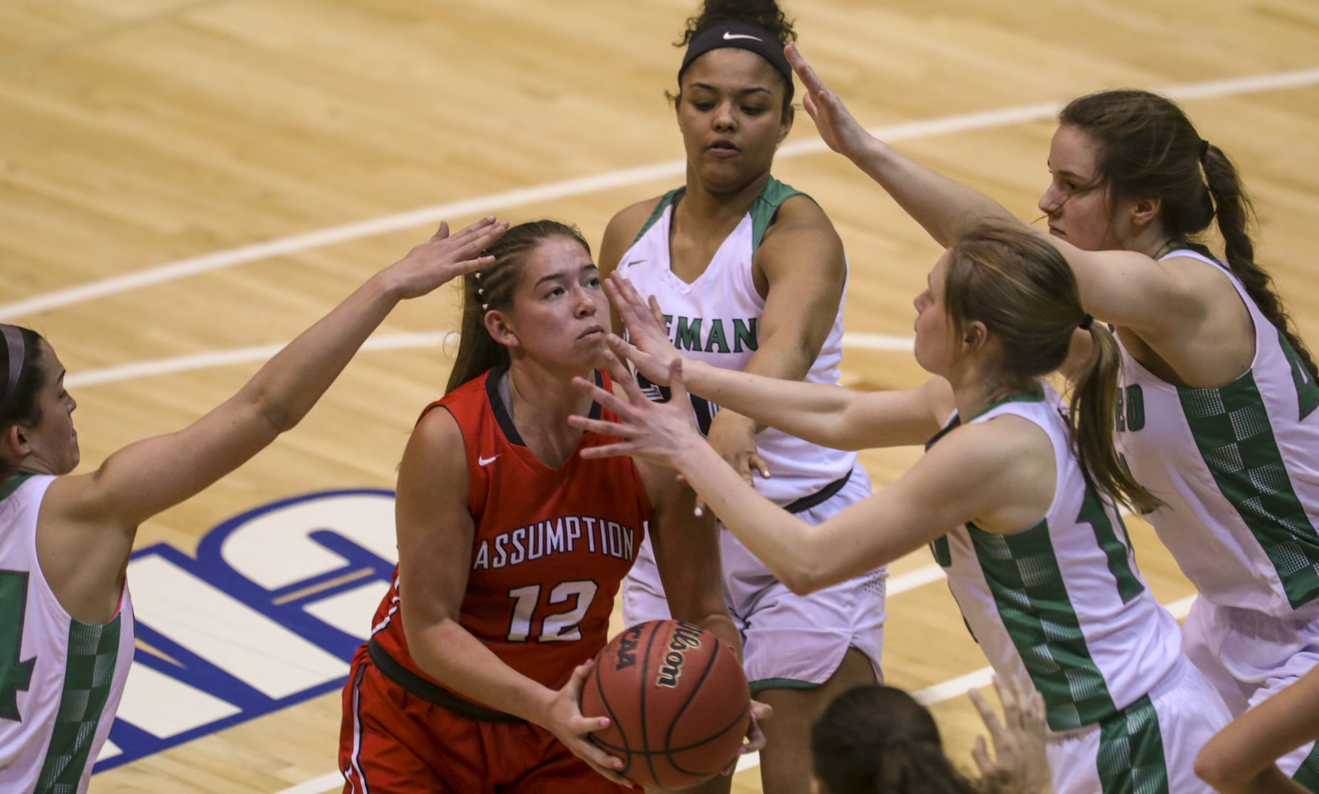 031819-qct-spt-seniorhoops-g004